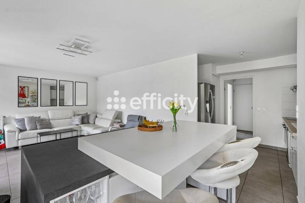 Appartement à NEUILLY-SUR-MARNE