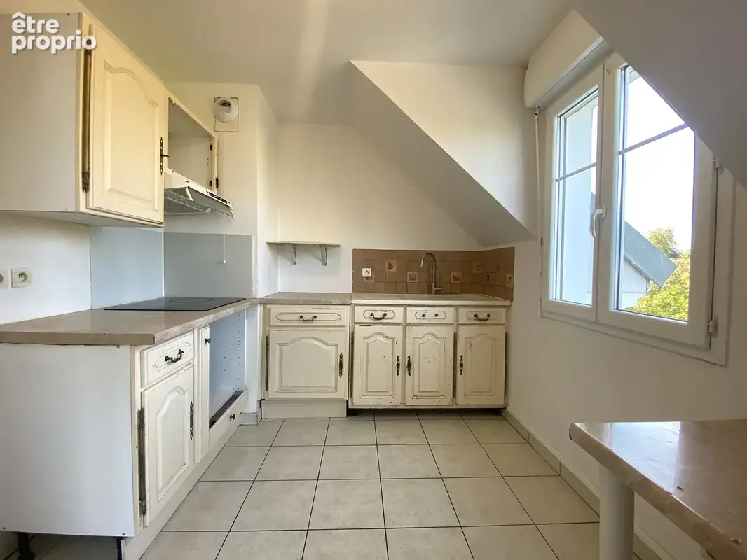Beau f3 - 67.46 m2 - dernier etage avec balcon - photo 4