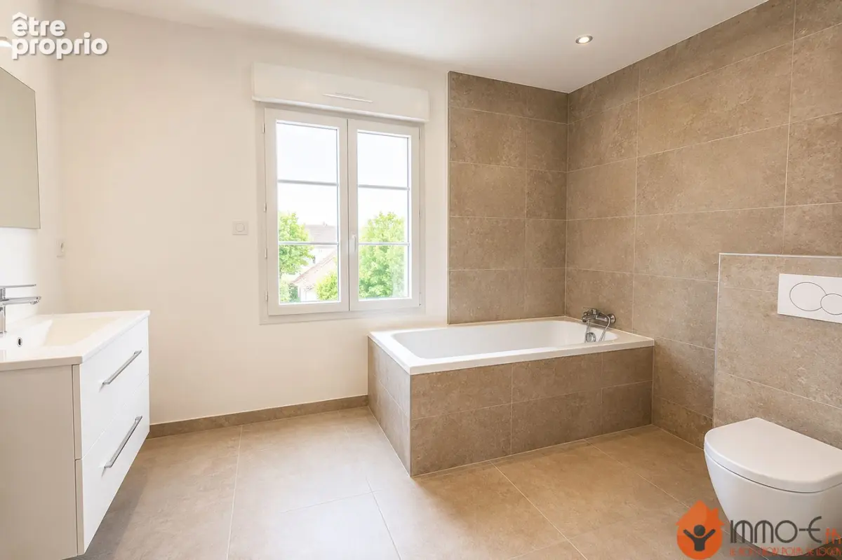 Maison 125 m² à Bussy-Saint-Georges  - photo 8