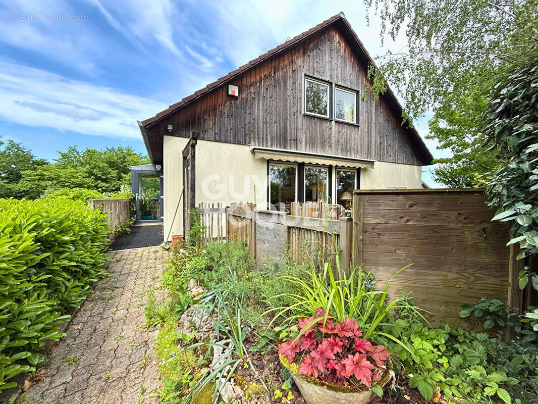 Maison à THISE