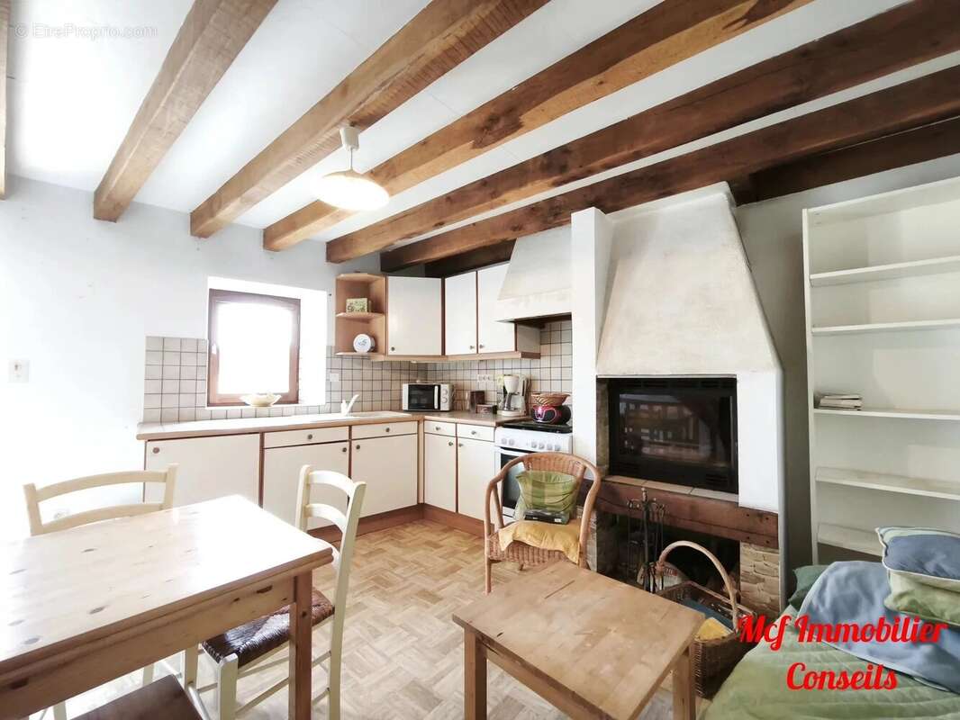 Maison à CANET-DE-SALARS