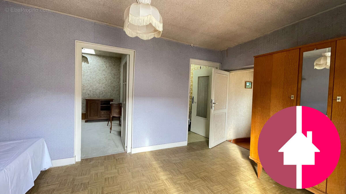 Maison à FERRIERES-EN-BRIE