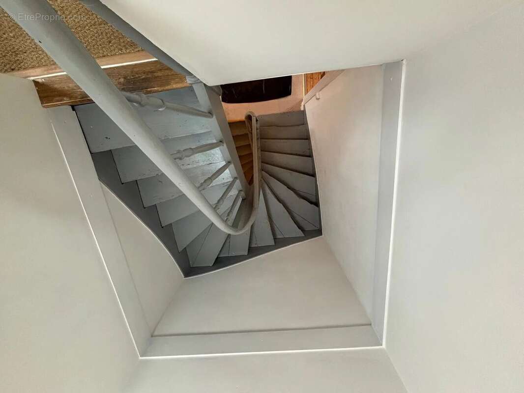 Charmante maison de ville rénovée avec 3 chambres - photo 10