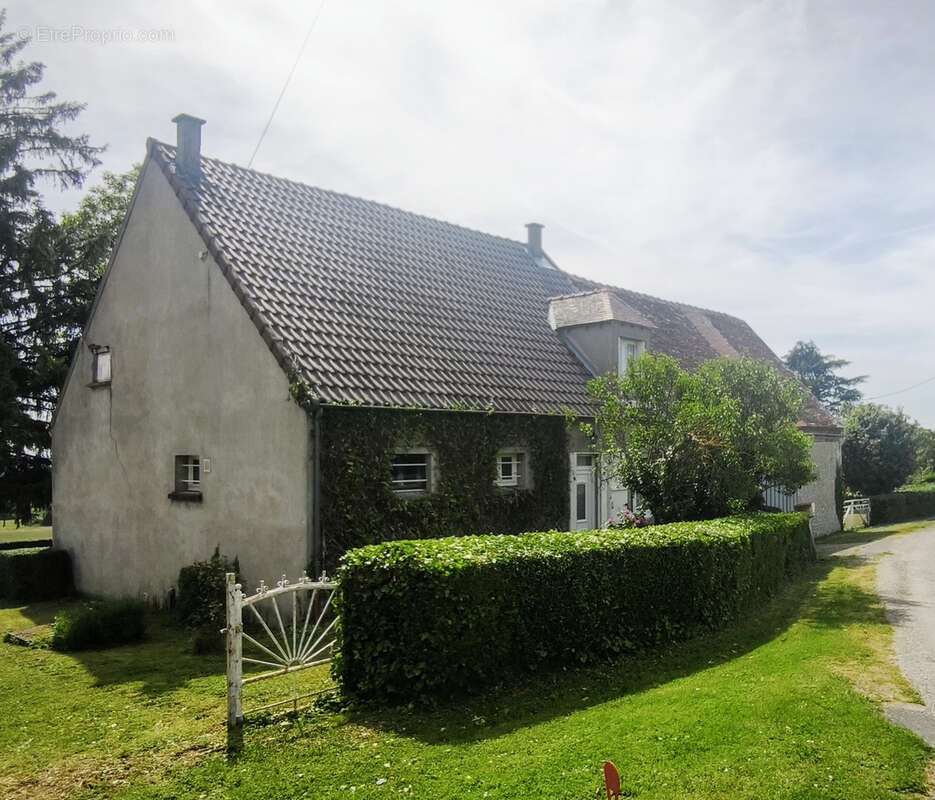 Maison à SAULCET