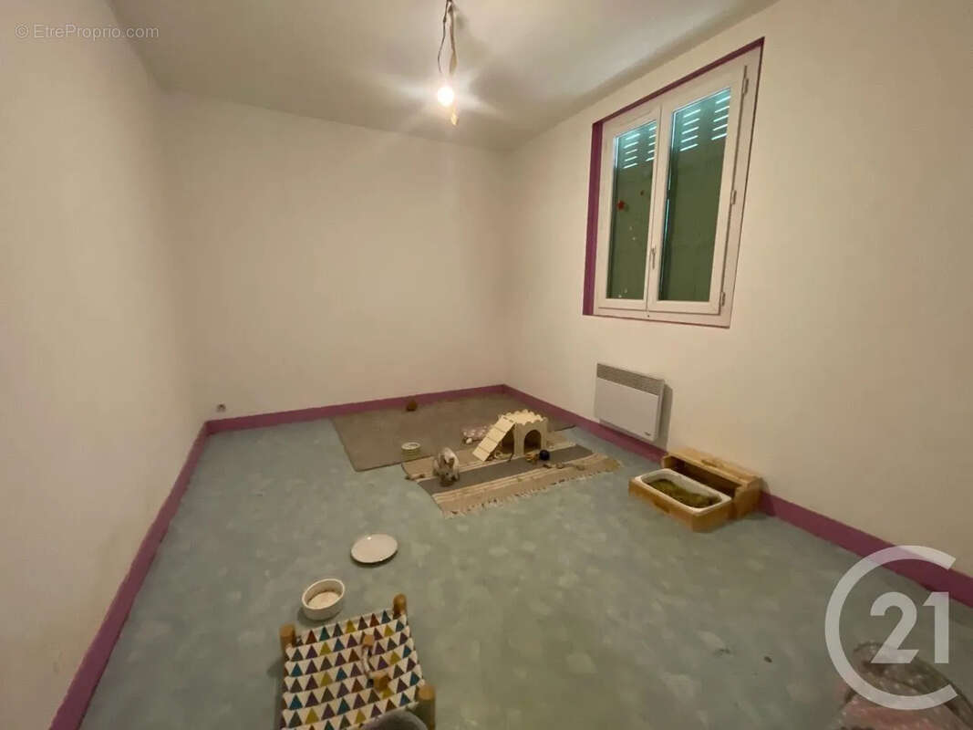 Maison 85 m² à Coutras  - photo 4