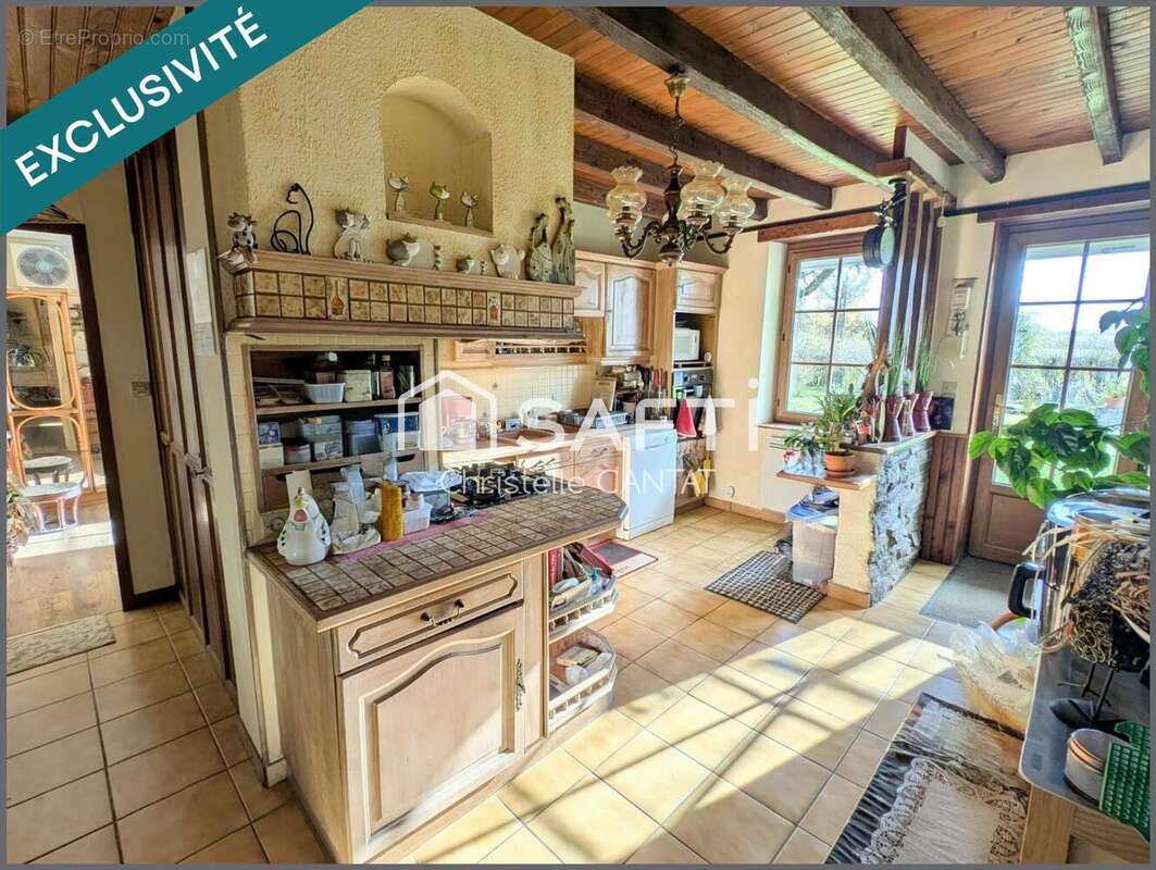 Photo 2 - Maison à VIPLAIX