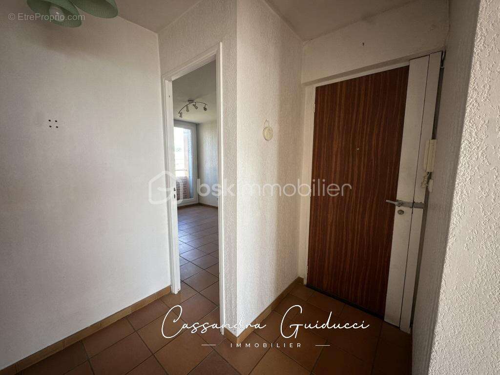 Appartement à MARSEILLE-15E