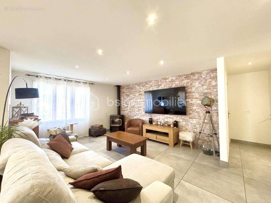Maison familiale avec appartement indépendant – DPE C - photo 6