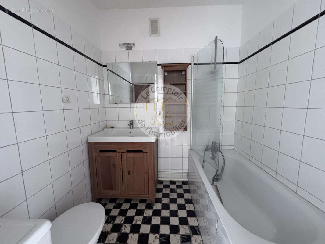 Appartement à MARSEILLE-9E
