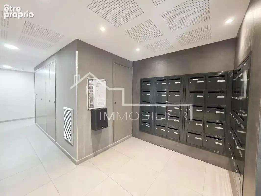 Appartement 68 m² à Cagnes-Sur-Mer  - photo 9