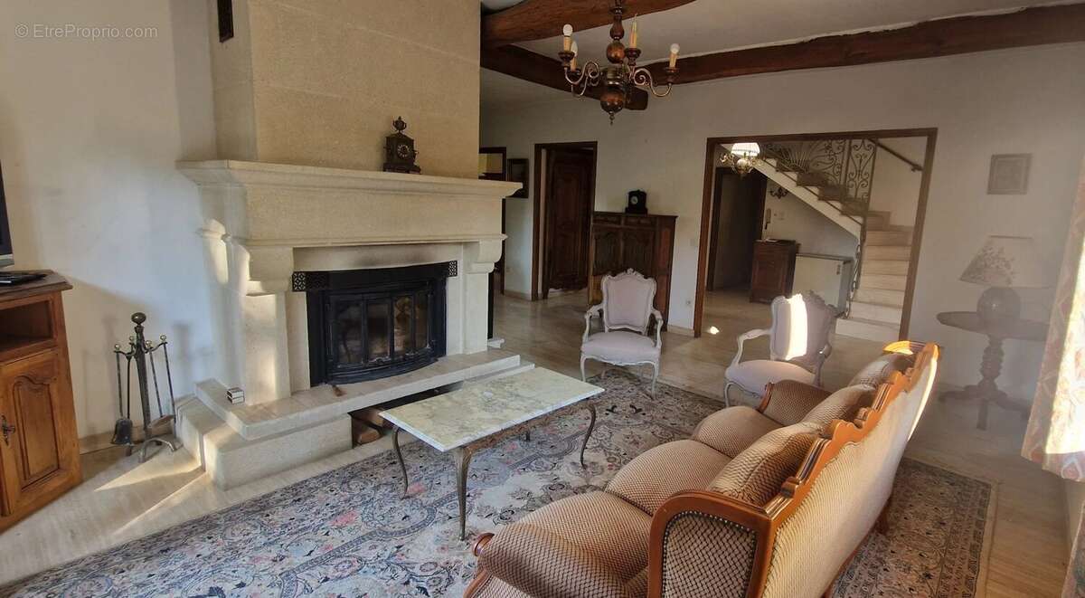 Maison à PEYMEINADE