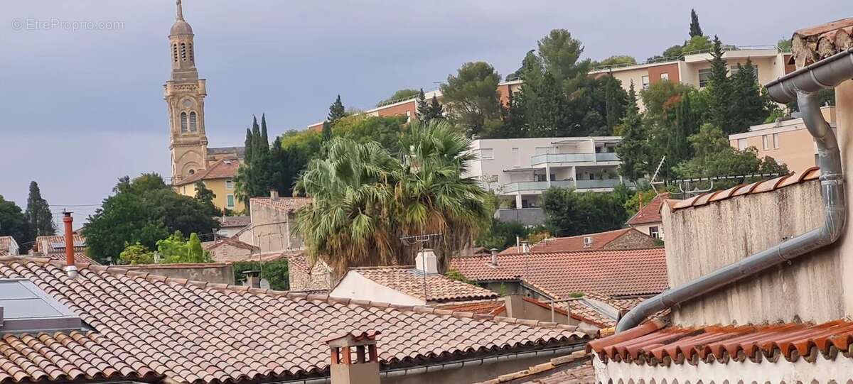 Appartement à NIMES