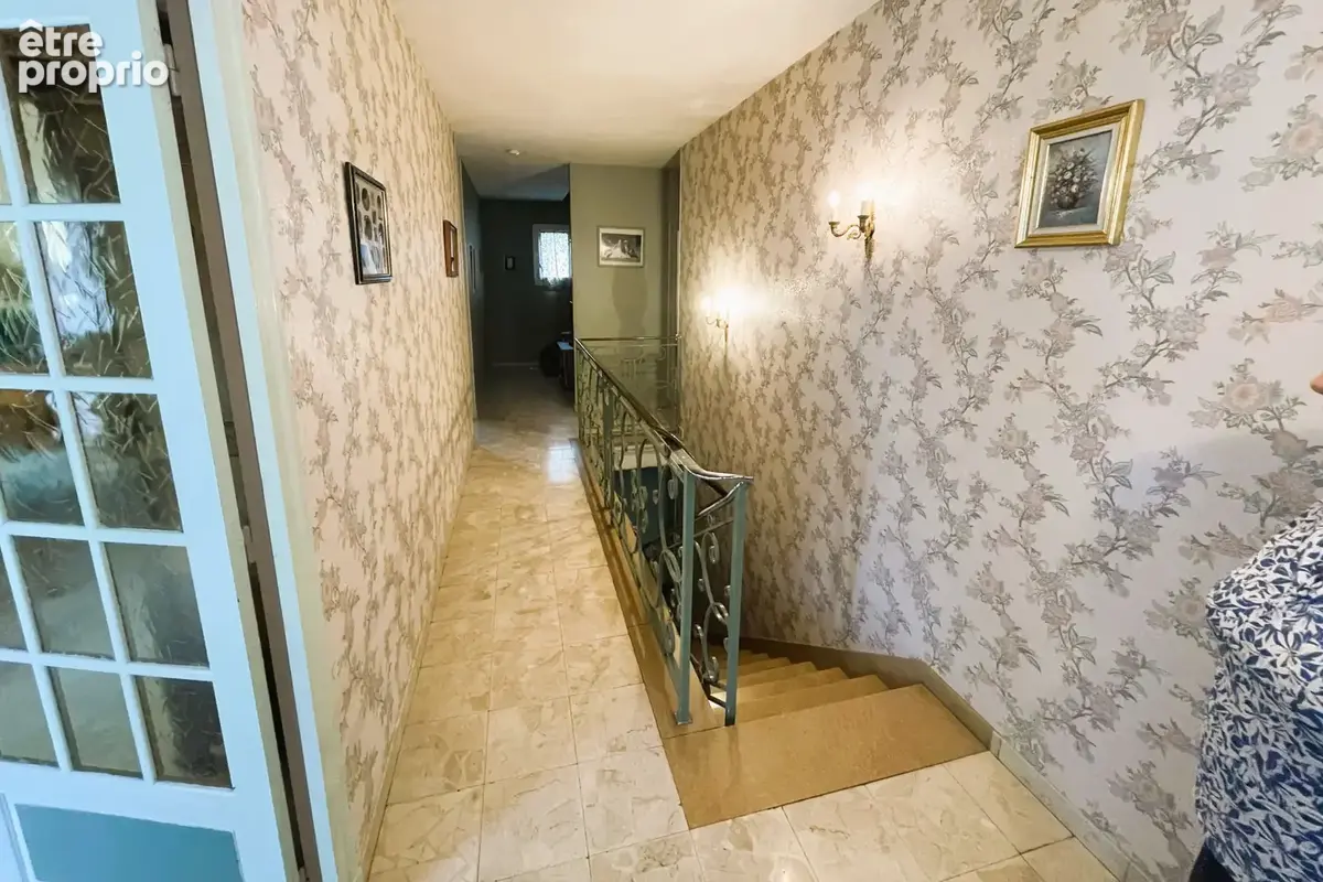 Digoin centre-ville   maison d’exception de 314 m2 - photo 12