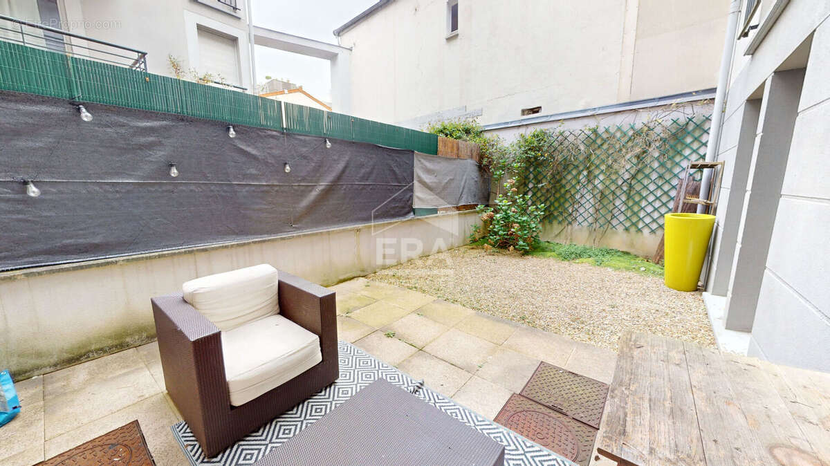 Appartement à PARIS-19E
