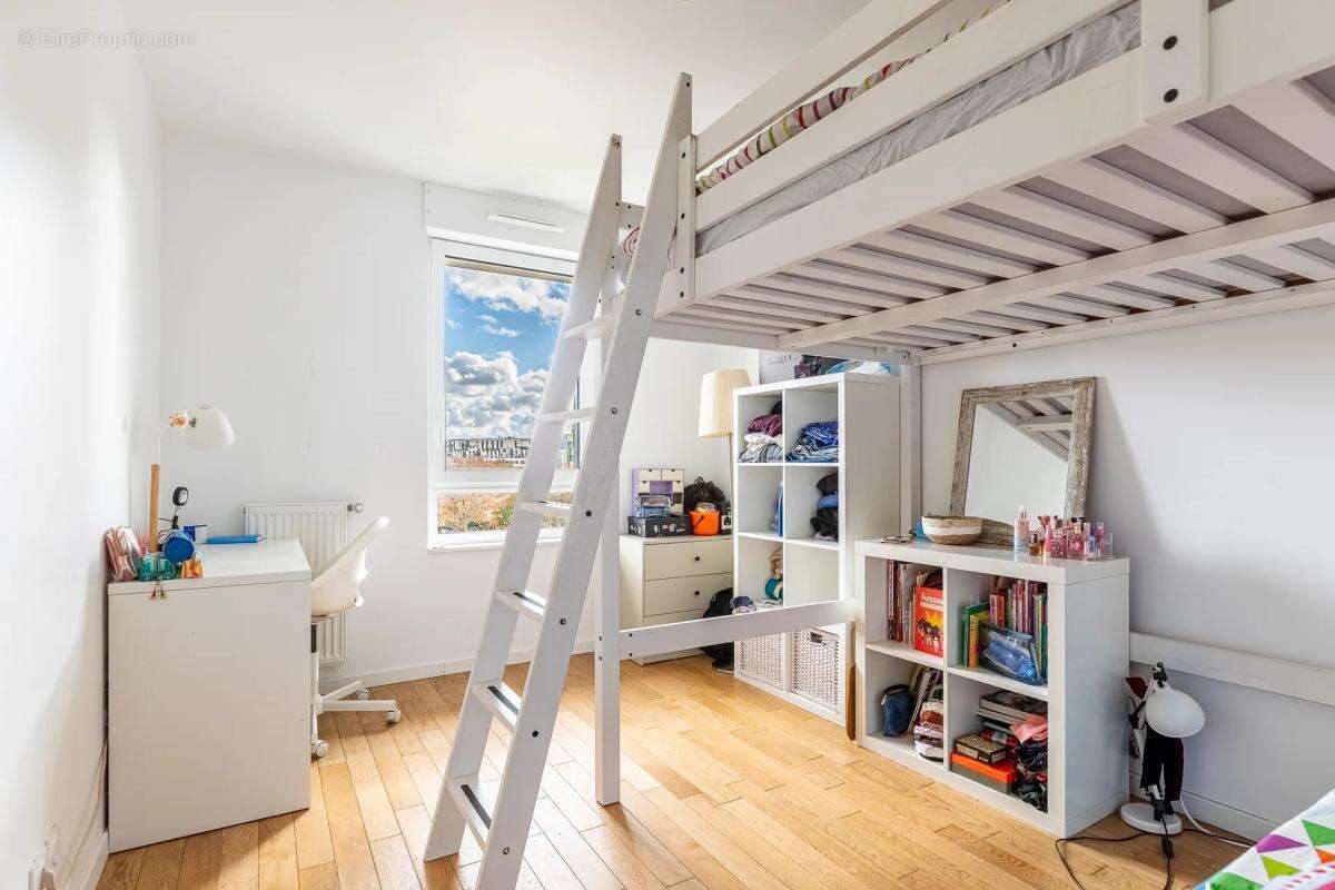 Appartement à CLICHY