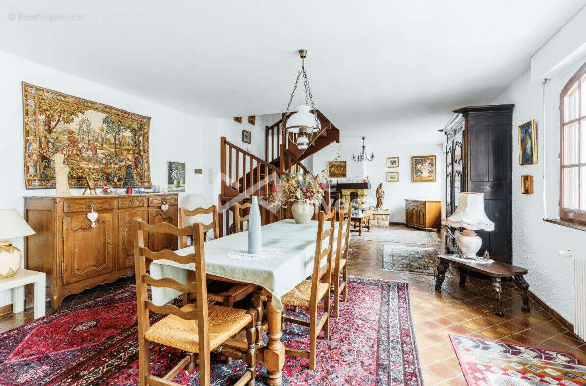 Maison à LONGUYON