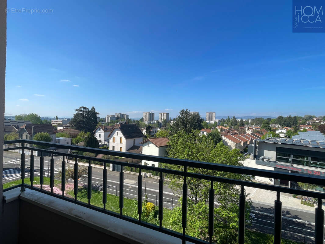Appartement à CHAMPAGNE-AU-MONT-D'OR
