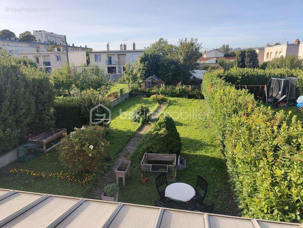 Maison à CLERMONT-FERRAND