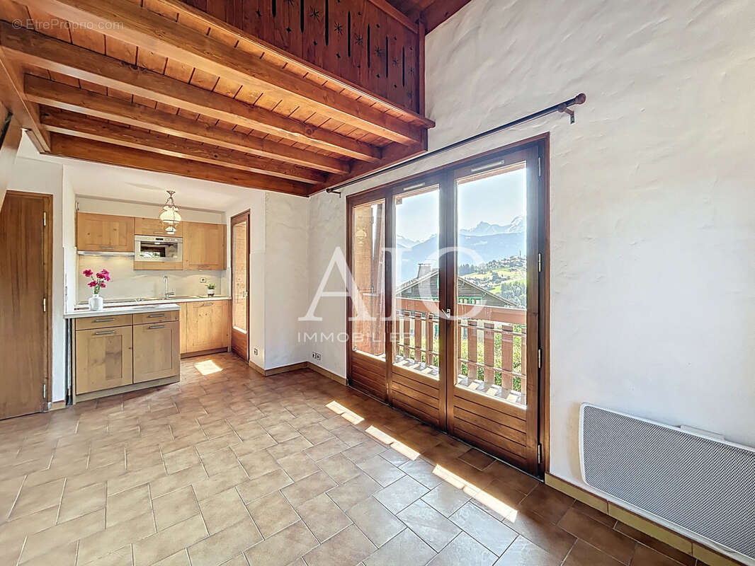 Appartement à COMBLOUX