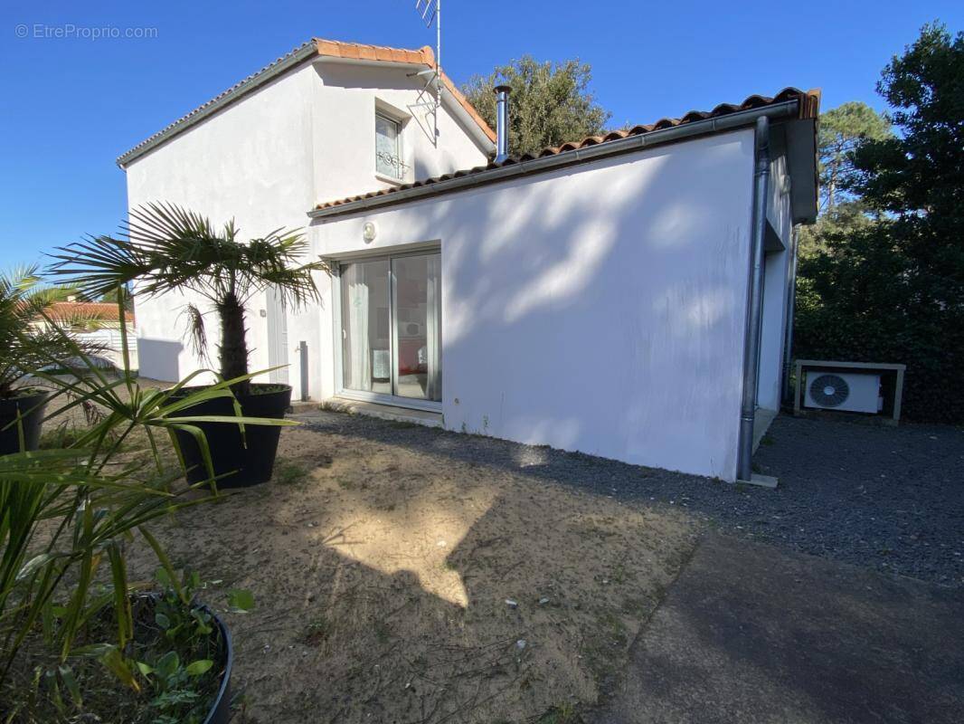 Maison à JARD-SUR-MER