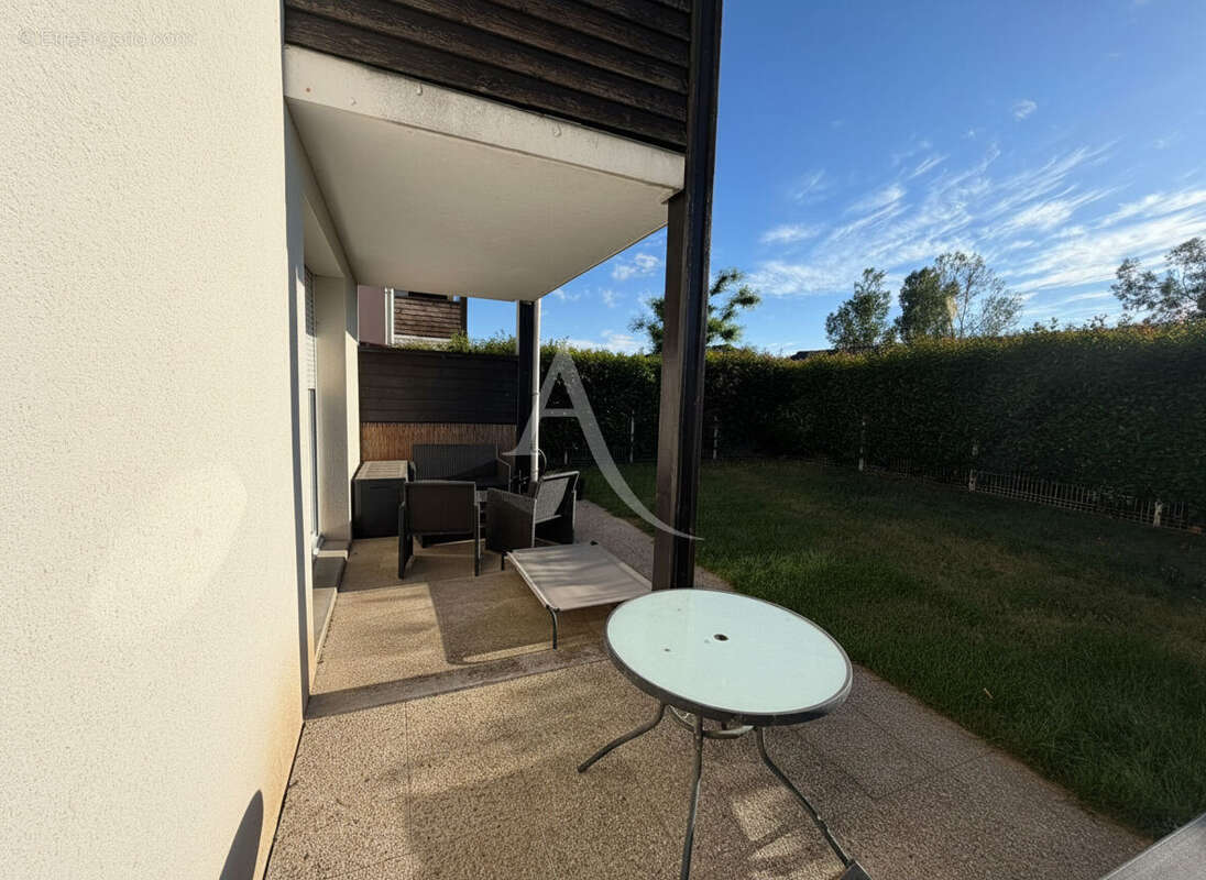 Appartement à SAINT-SULPICE