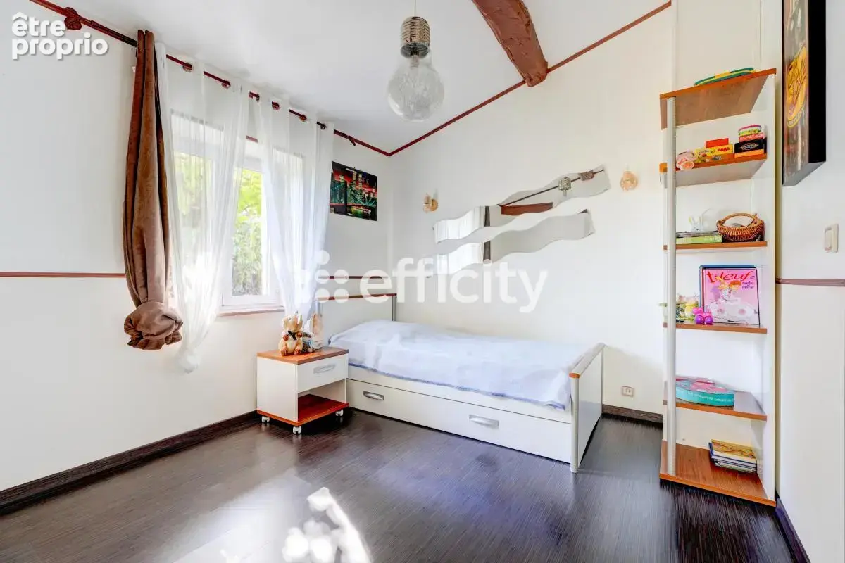 Maison 7 pièces 158 m² à vendre à Condrieu (69420) - photo 15