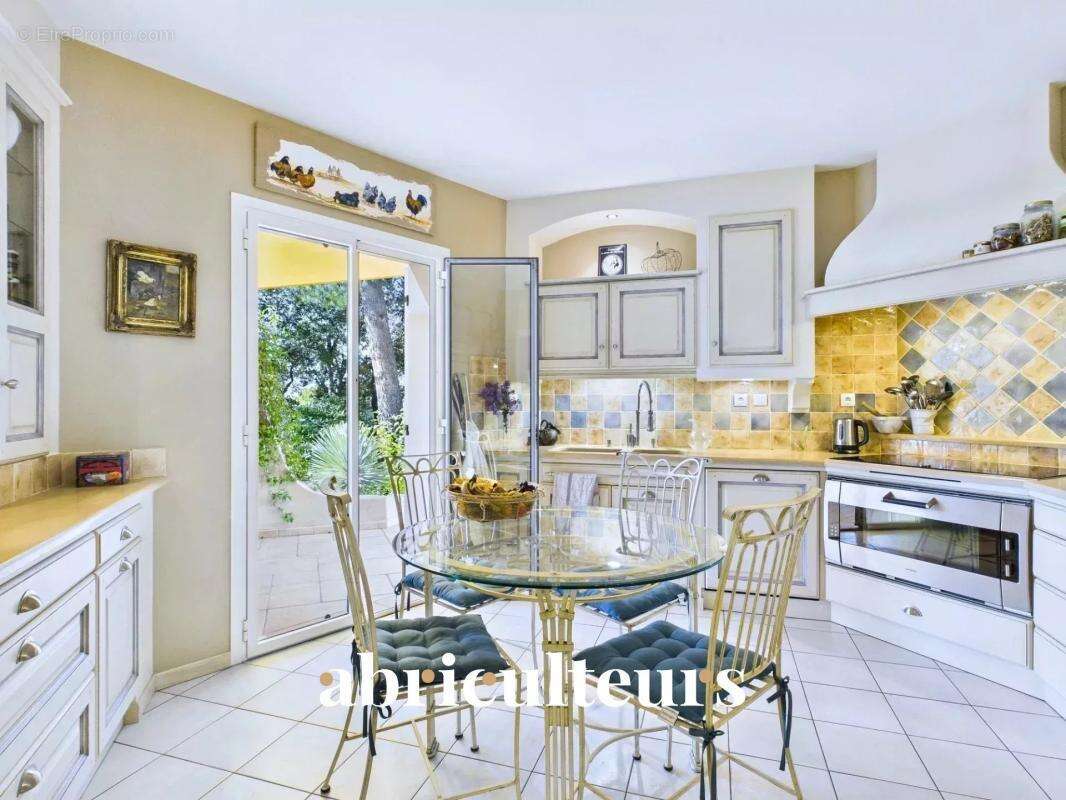 Maison à CHEVAL-BLANC