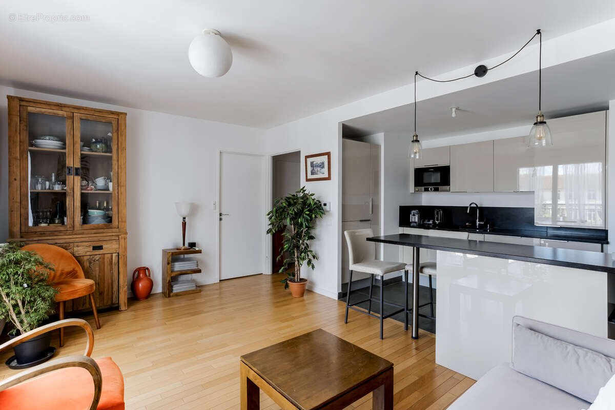Appartement à RUEIL-MALMAISON