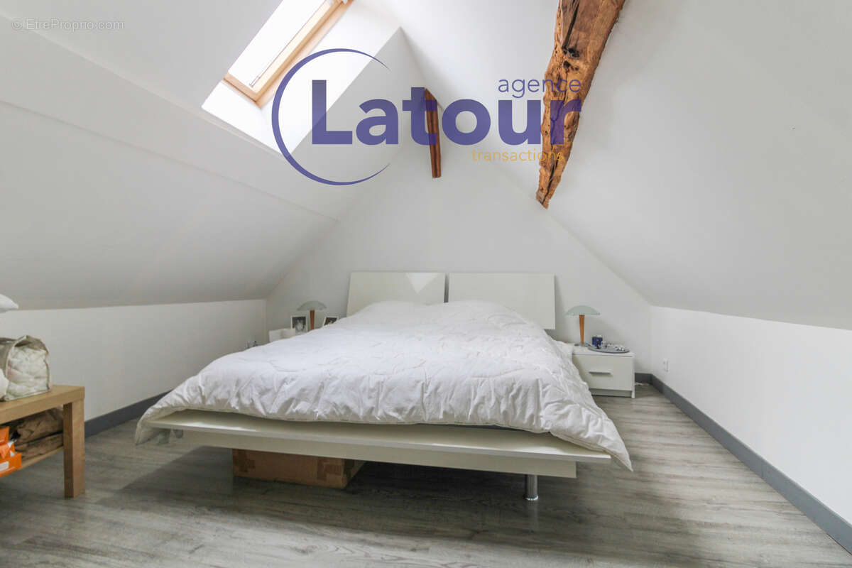 Appartement à HOUDAN