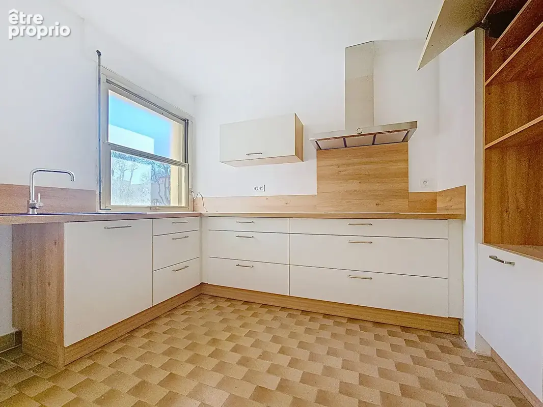Appartement 4/5 pièces avec parking et ascenseur à Avignon - photo 2