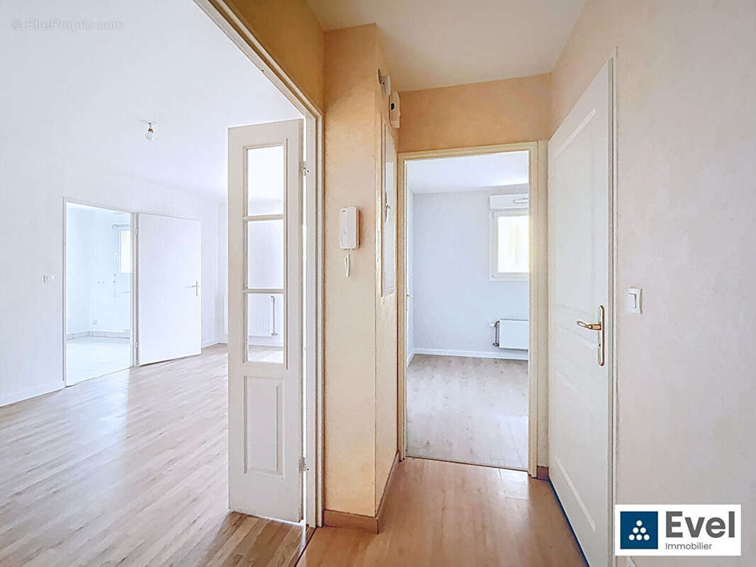 Appartement à JARVILLE-LA-MALGRANGE