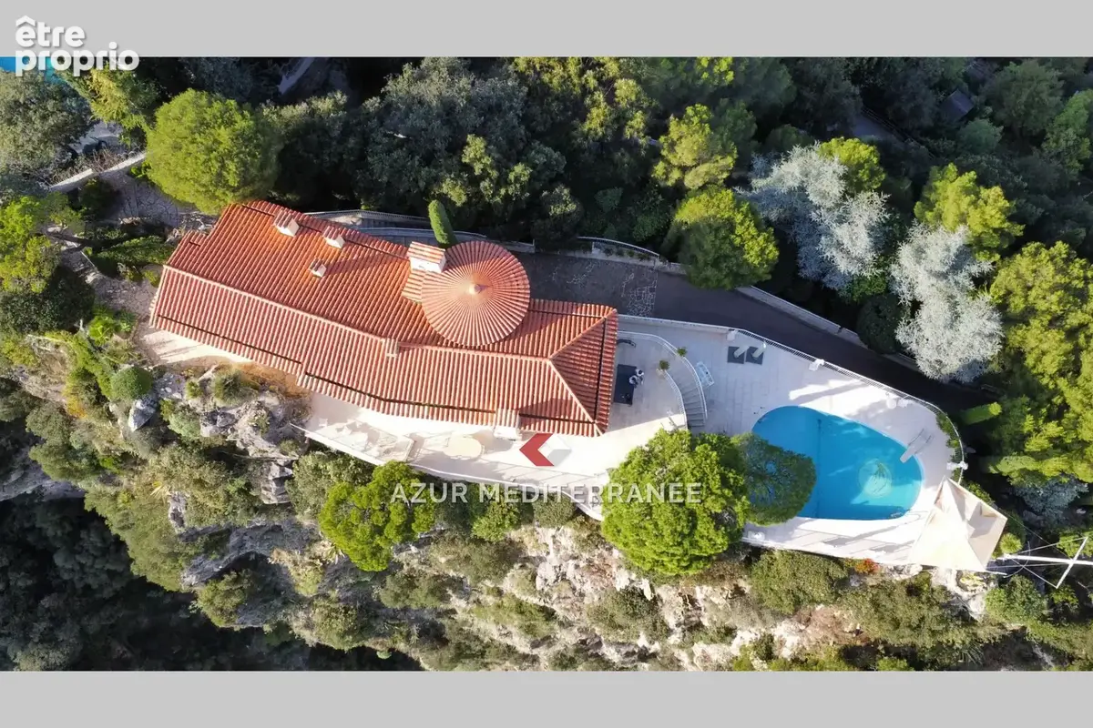 Maison 288 m² à Villefranche-Sur-Mer  - photo 3