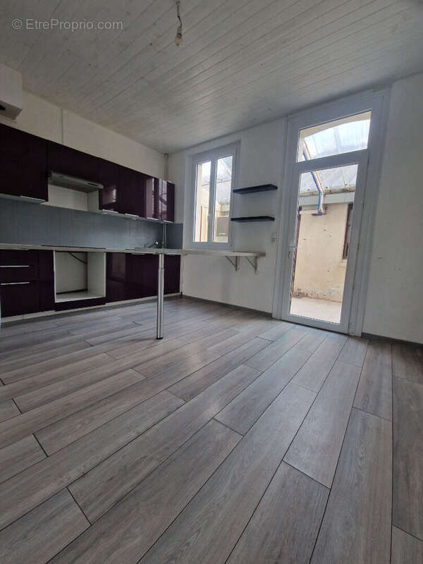 Maison à LILLEBONNE