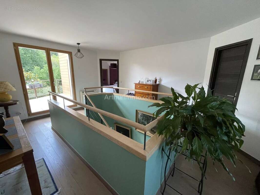 Maison à SOISY-SUR-SEINE