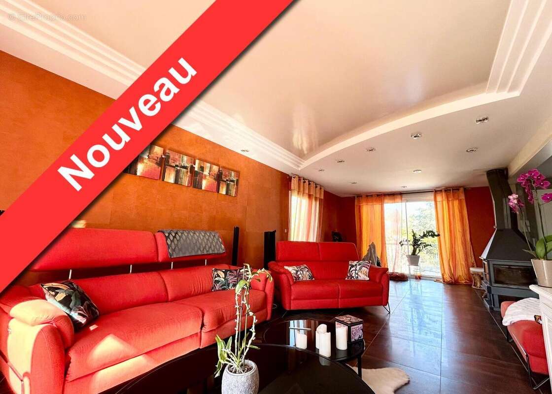   - Maison à SAINTE-GEMMES-SUR-LOIRE