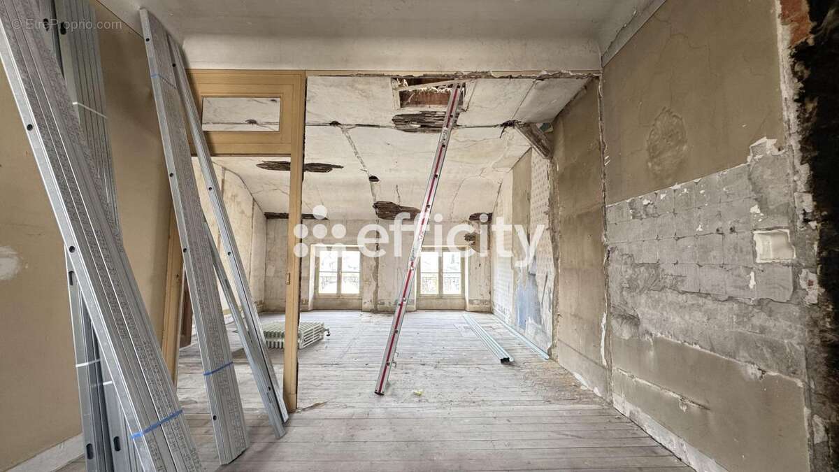 Appartement à ROMANS-SUR-ISERE