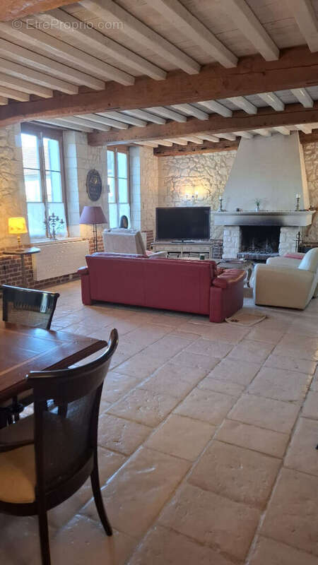 Maison à LATTRE-SAINT-QUENTIN