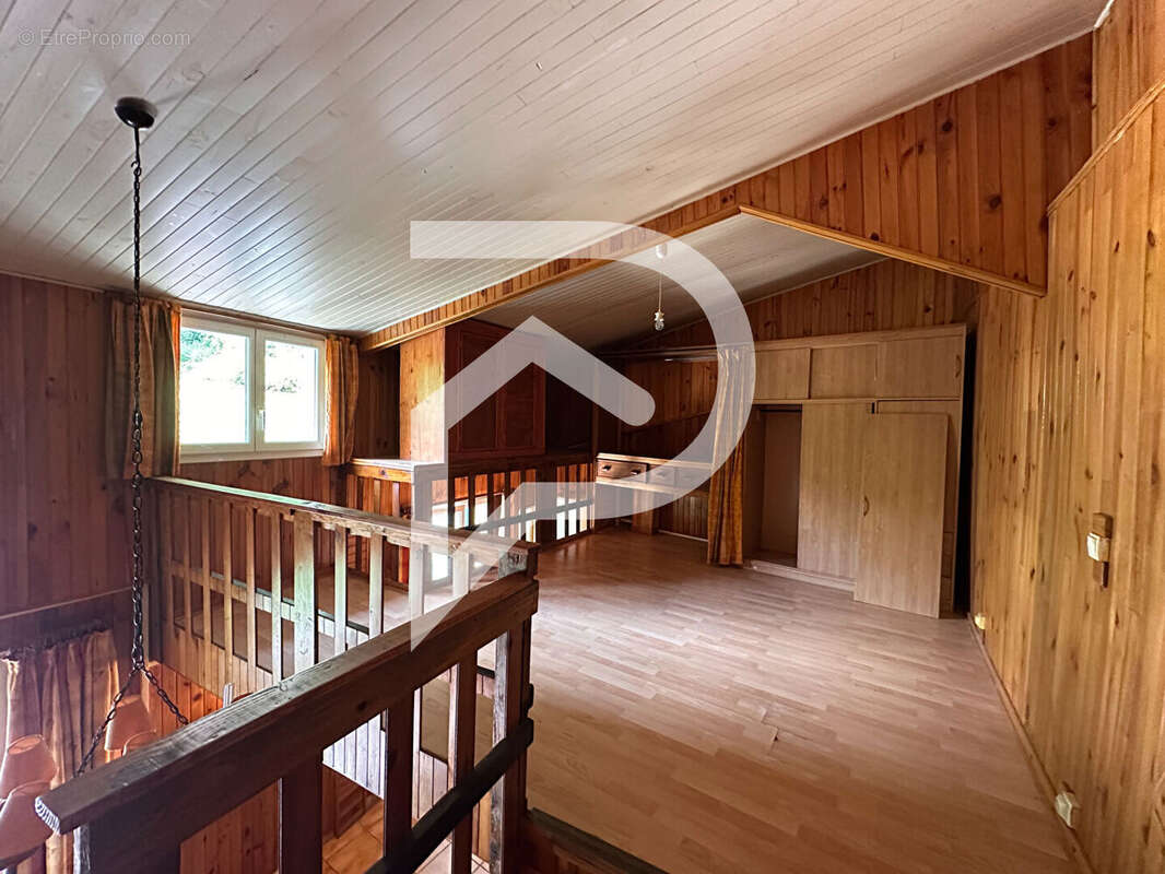 Maison à SAINT-GERY