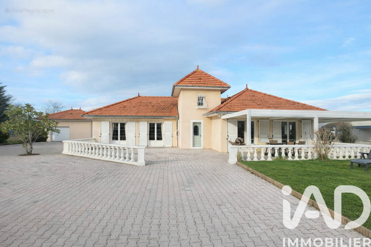 Photo 1 - Maison à VILLEREST