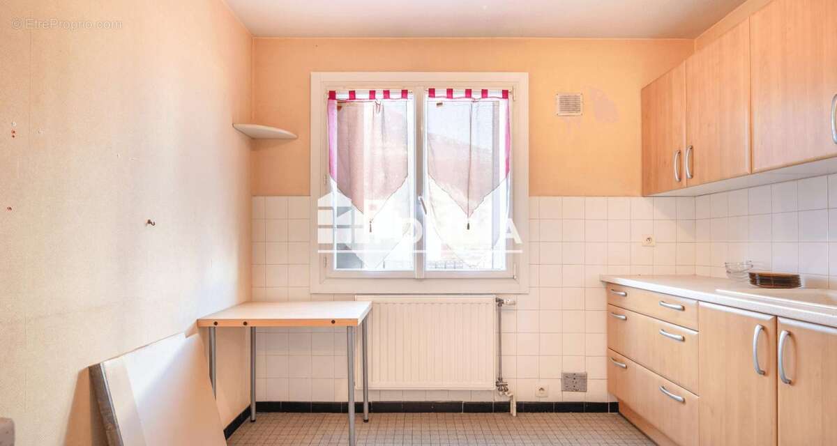 Appartement à LE PONT-DE-CLAIX