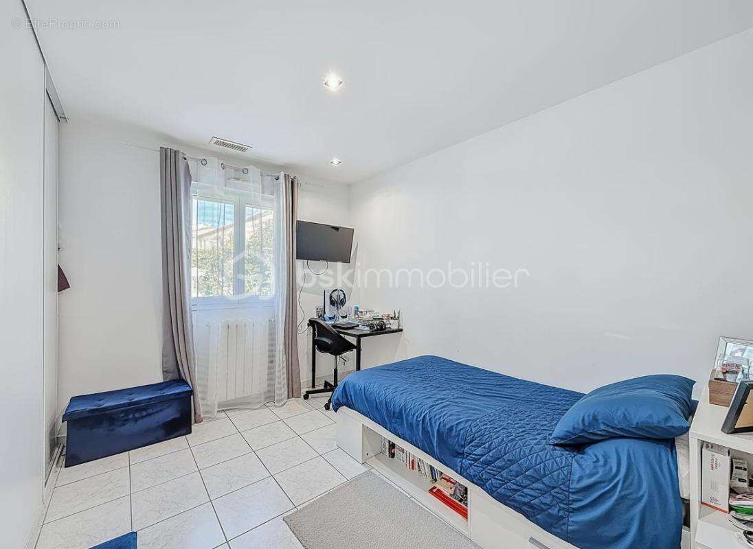 Maison à COURNONSEC