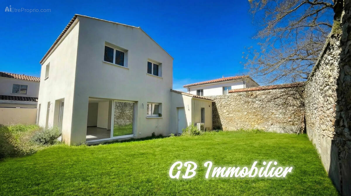 Maison à MIREVAL