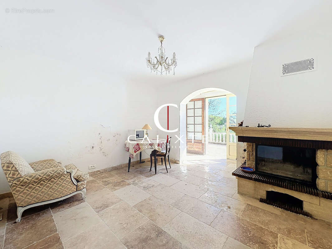 Maison 91 m² à Fayence  - photo 9