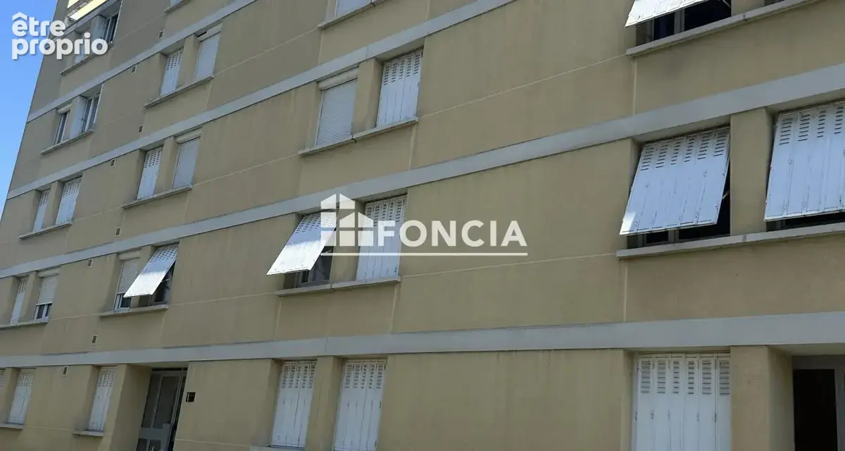 Appartement à GUILHERAND-GRANGES