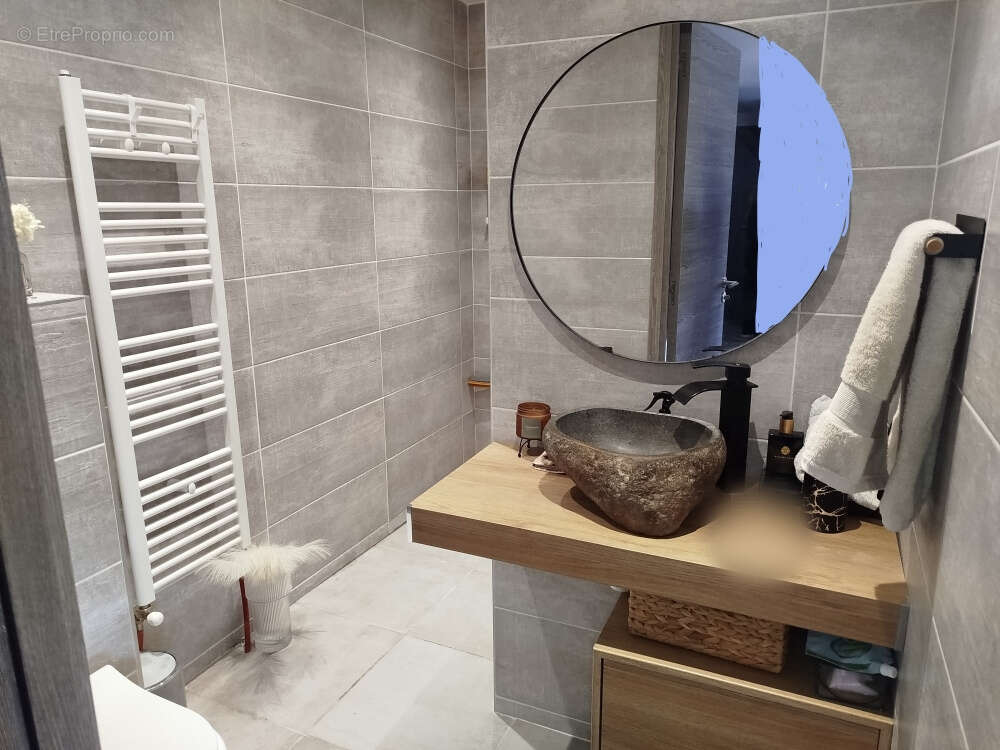 Appartement à LA MOTTE-SERVOLEX