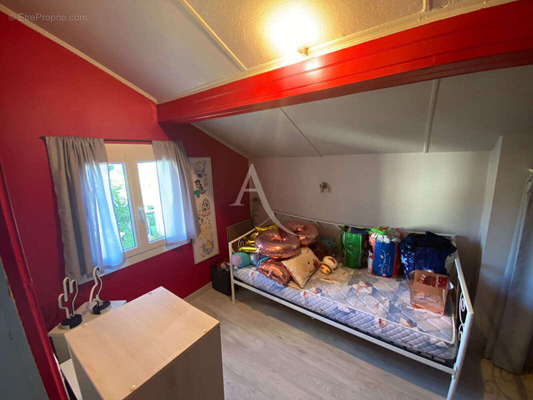 Maison à SAINT-JUERY