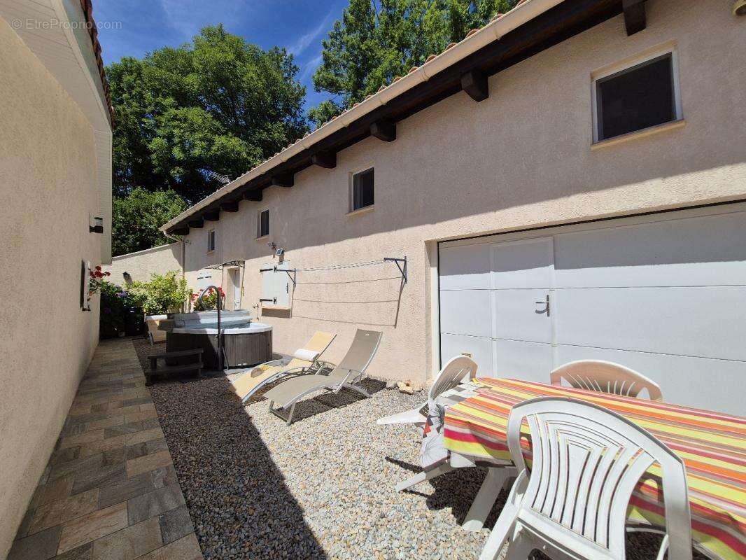 Maison à SAINT-VINCENT-D&#039;OLARGUES