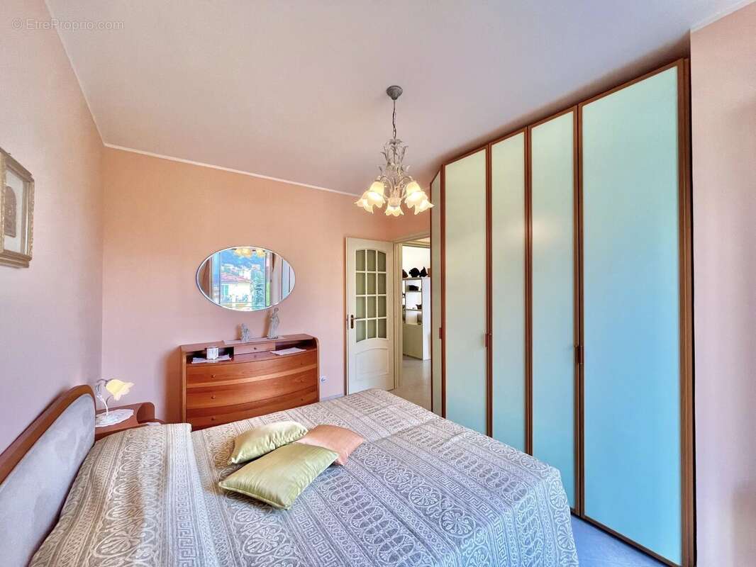 Appartement à MENTON
