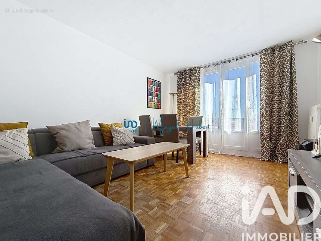 Photo 2 - Appartement à VILLEMOMBLE
