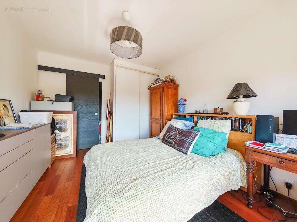 Appartement à VILLENEUVE-LOUBET